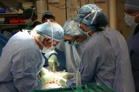 cat dureaza operatia de endometrioza
