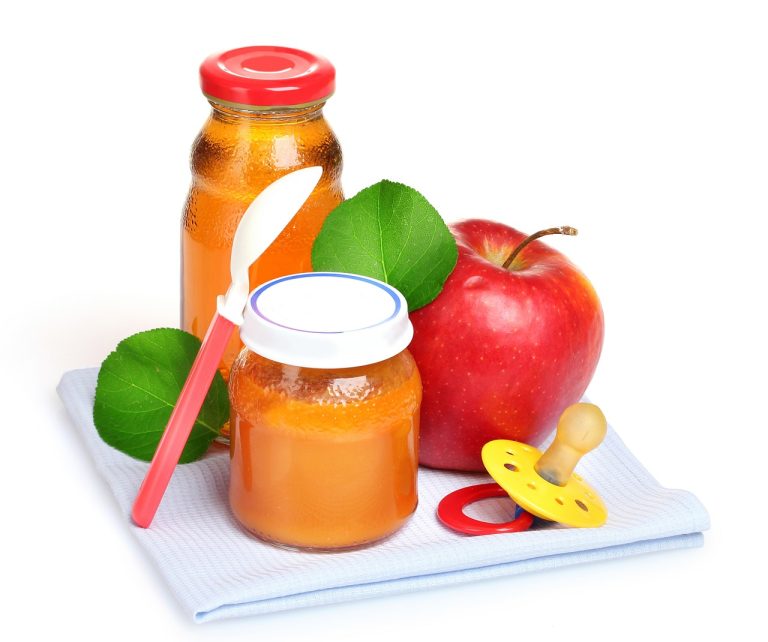 in cat timp ajunge mancarea in laptele matern